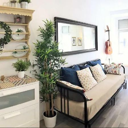 Appartement Cozy And Beautiful Flat In Great Location! à Lisboa Extérieur photo