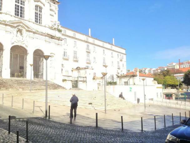 Appartement Cozy And Beautiful Flat In Great Location! à Lisboa Extérieur photo