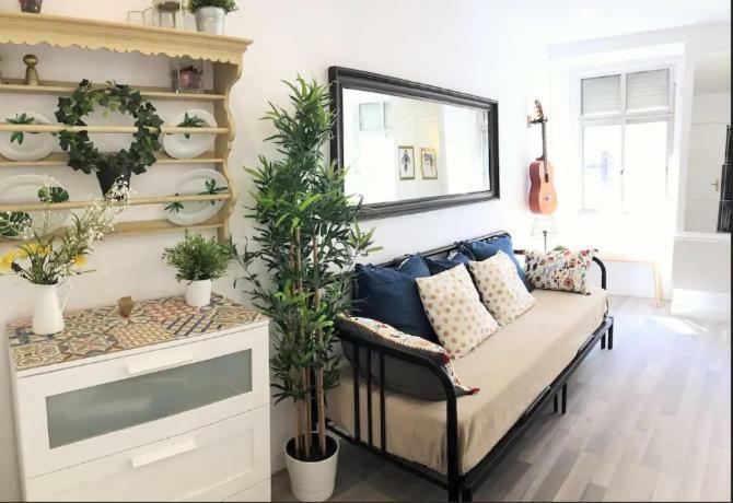 Appartement Cozy And Beautiful Flat In Great Location! à Lisboa Extérieur photo